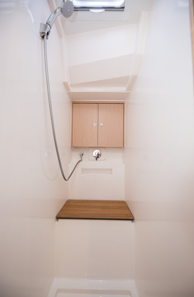 Bavaria C45 - 3 cab. — photo 9