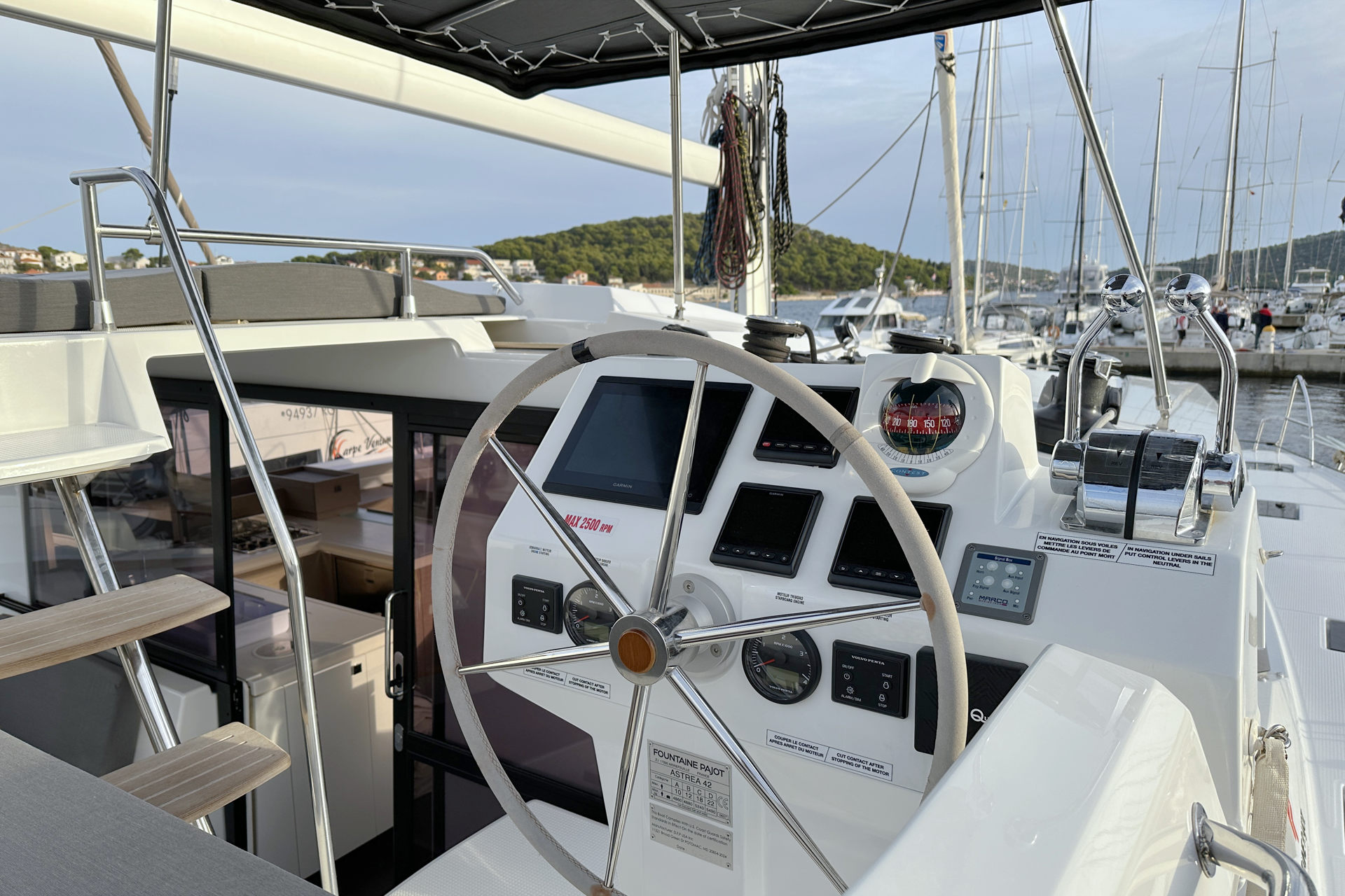 Fountaine Pajot Astrea 42 — photo 6