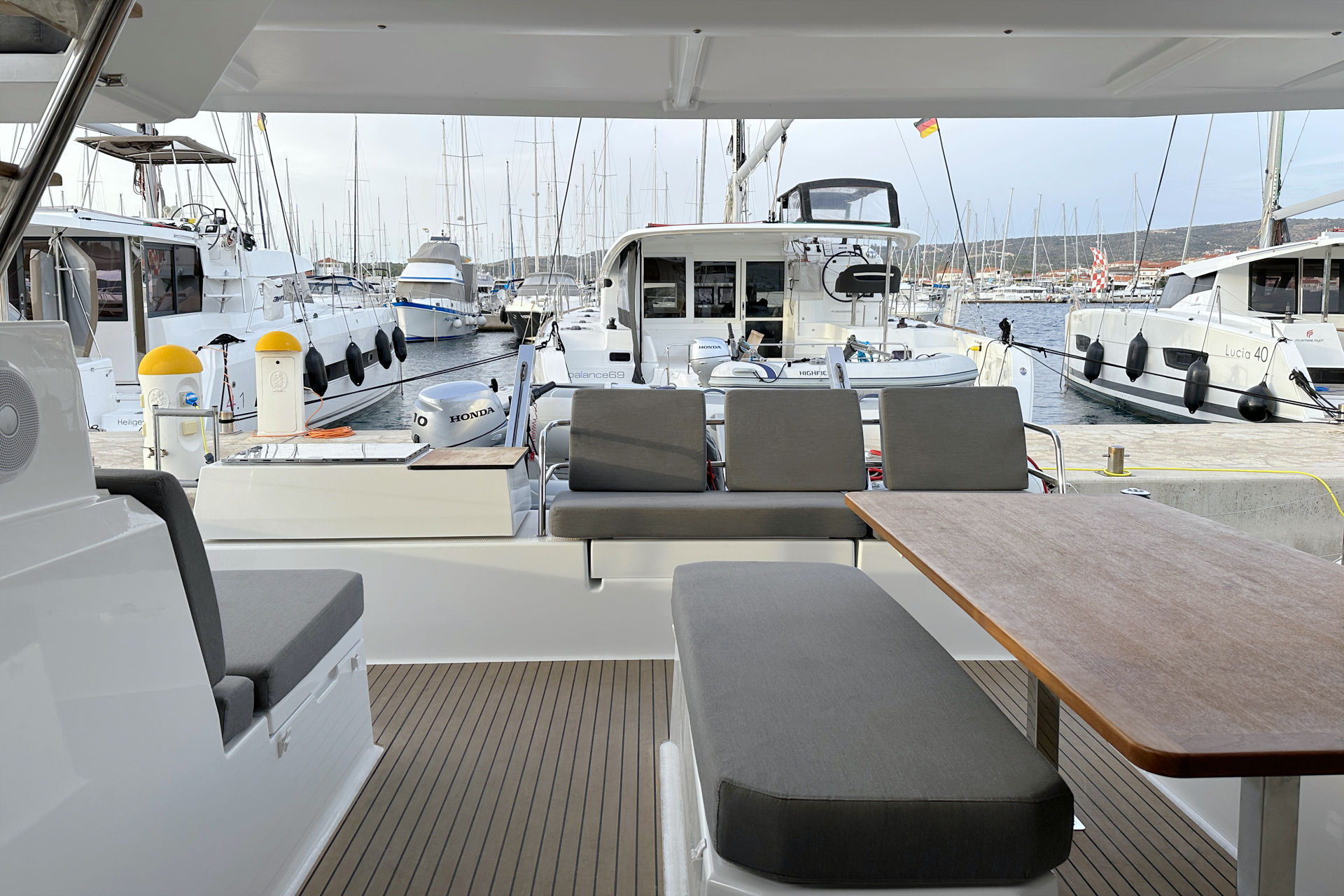 Fountaine Pajot Astrea 42 — photo 8