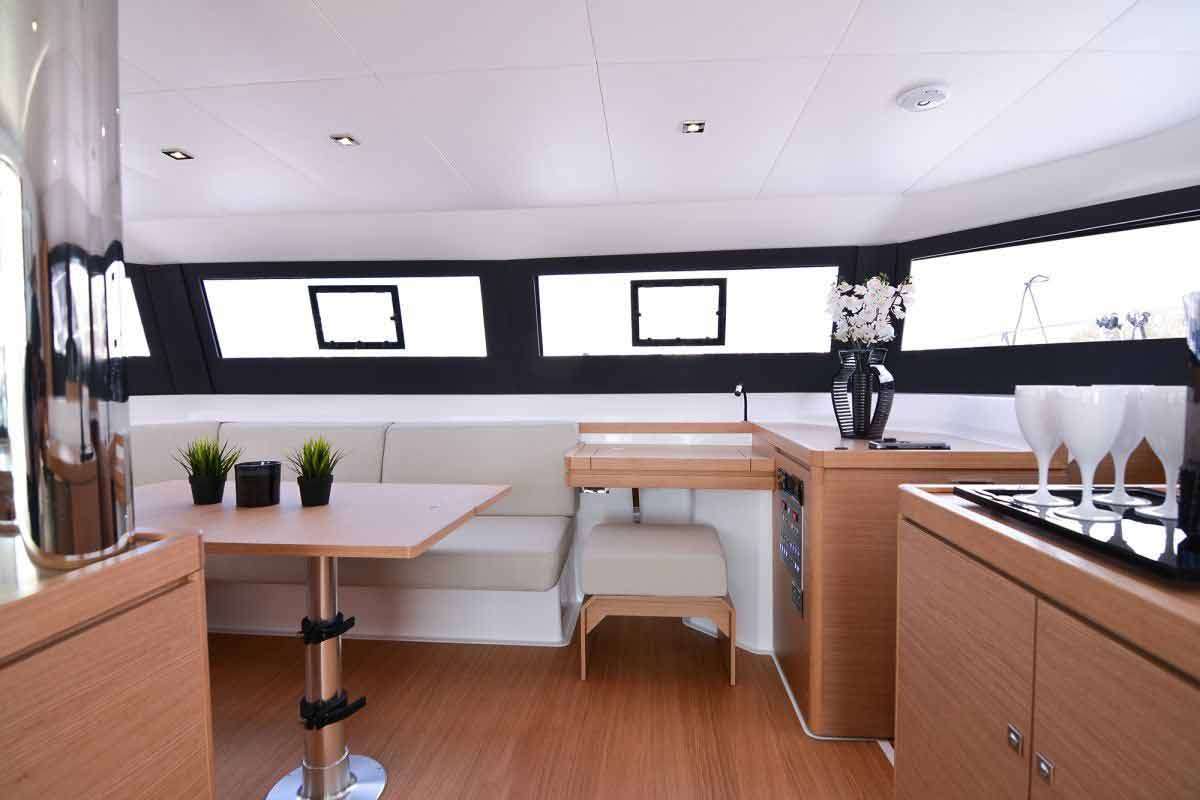 Dufour 48 Catamaran - 5 + 1 cab. — photo 9