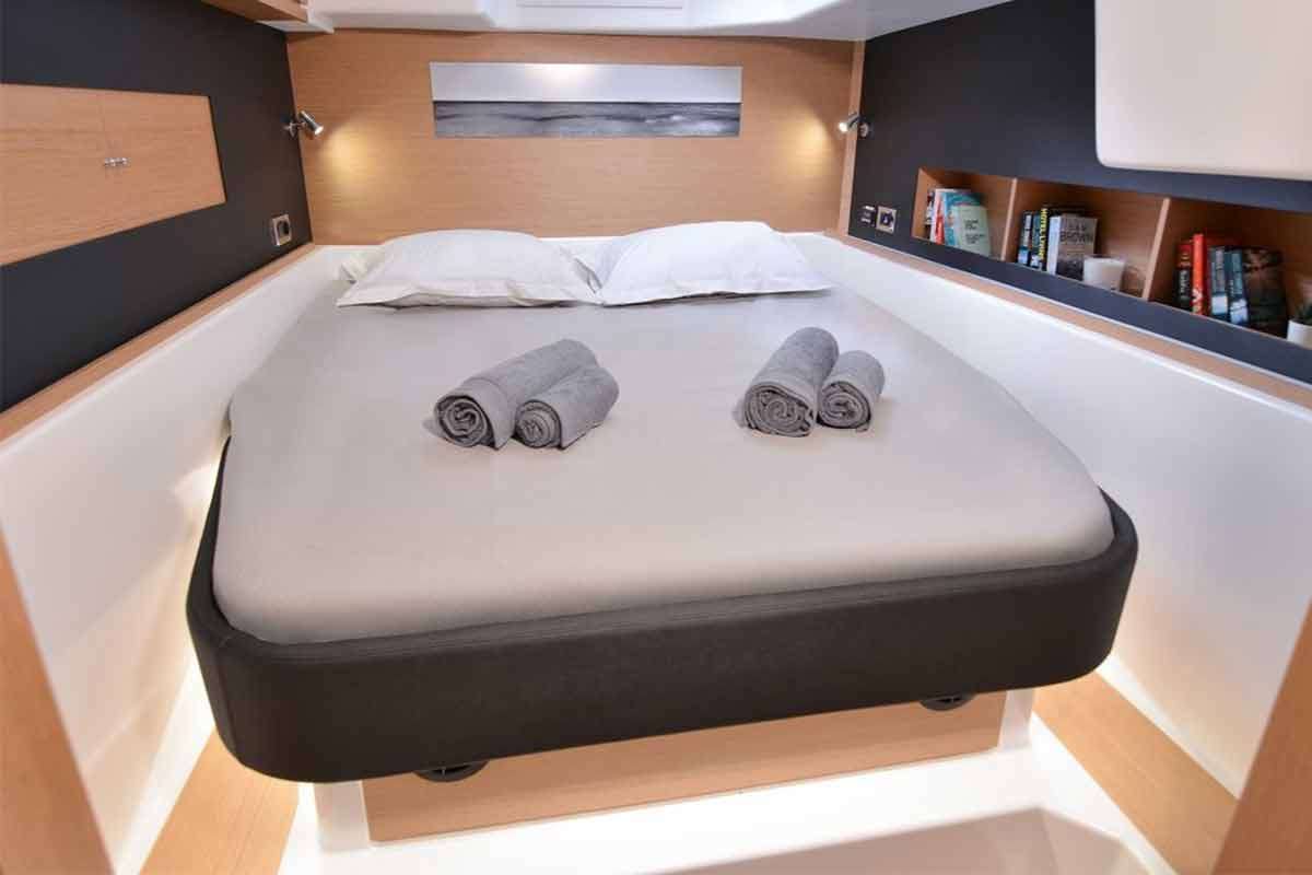 Dufour 48 Catamaran - 5 + 1 cab. — photo 10