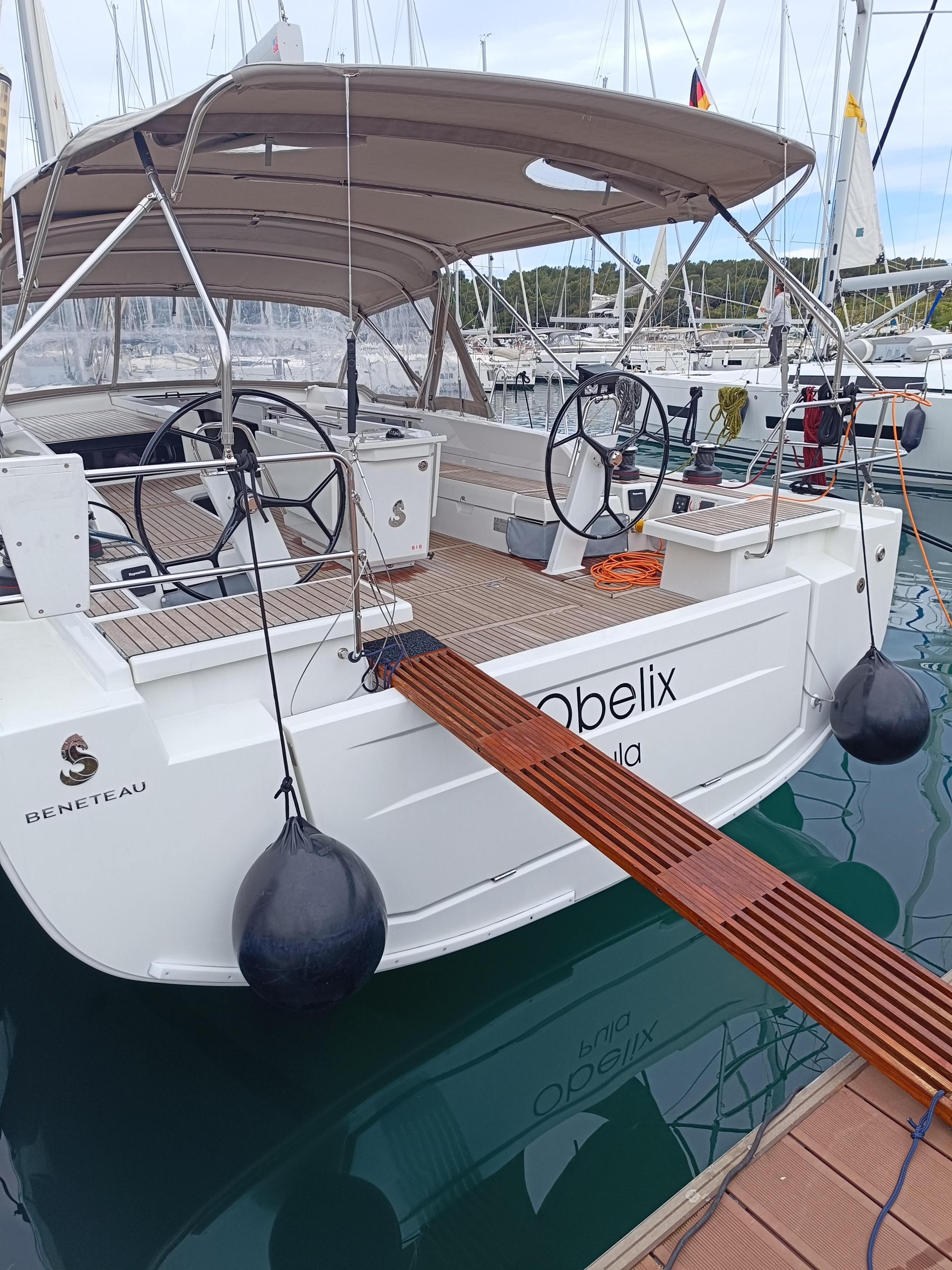 Oceanis 51.1 — photo 21