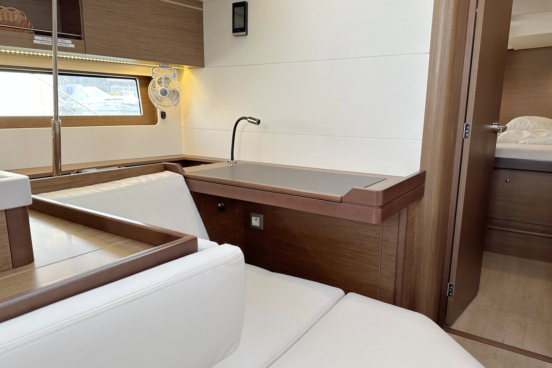 Oceanis 51.1 — photo 6