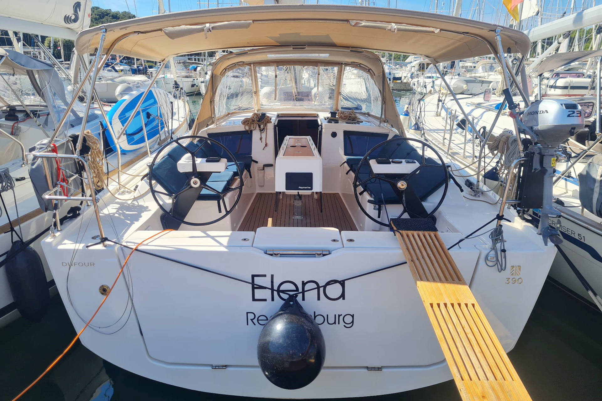 Dufour 390 — photo 4