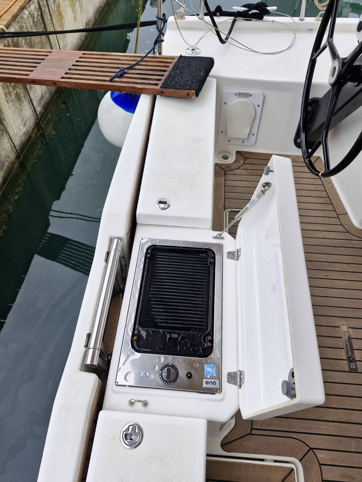 Dufour 390 — photo 17