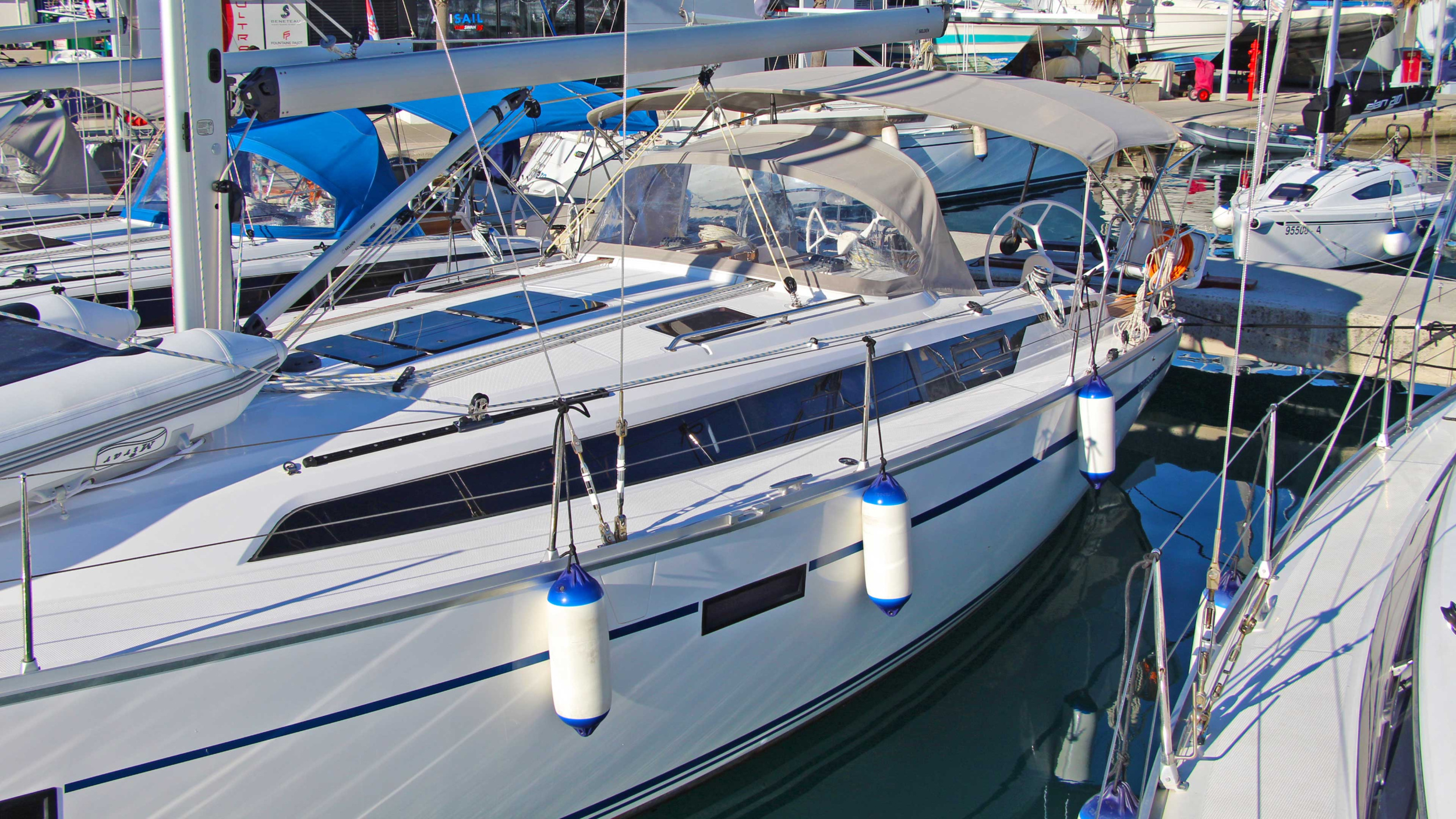 Bavaria Cruiser 37 - 3 cab. — photo 15