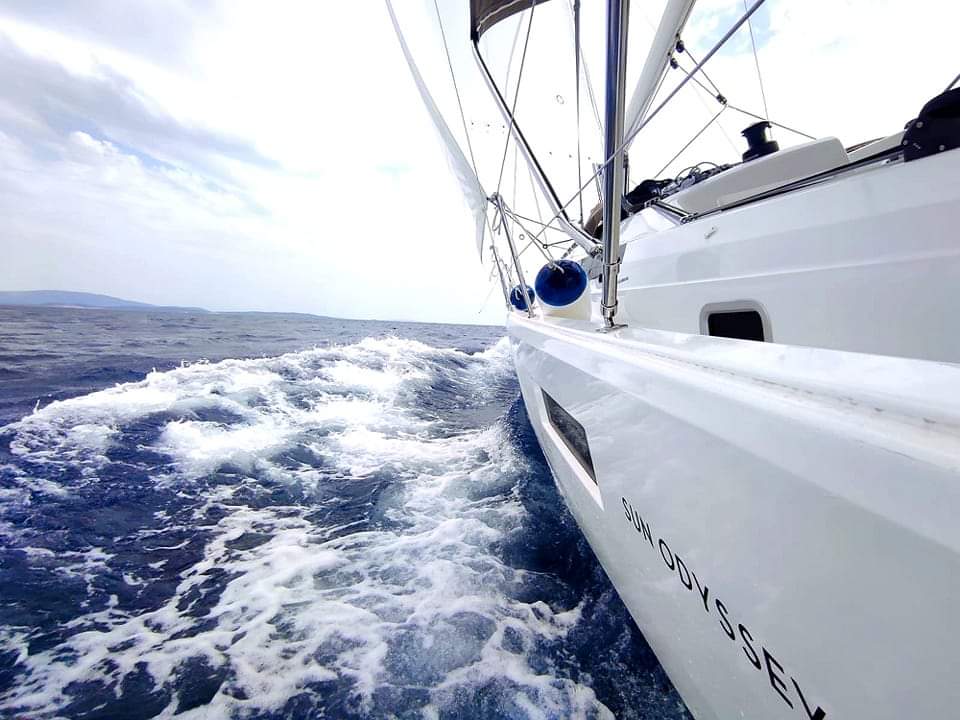 Sun Odyssey 410 - 3 cab. — photo 3