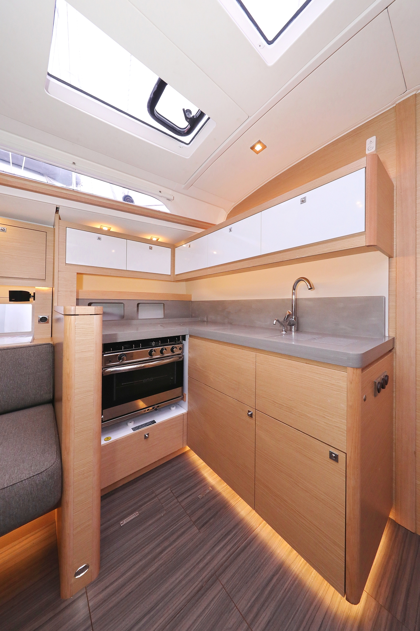 Dufour 470 - 3 cab. — photo 18