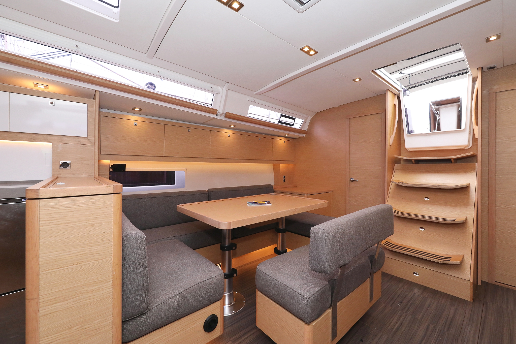 Dufour 470 - 3 cab. — photo 21