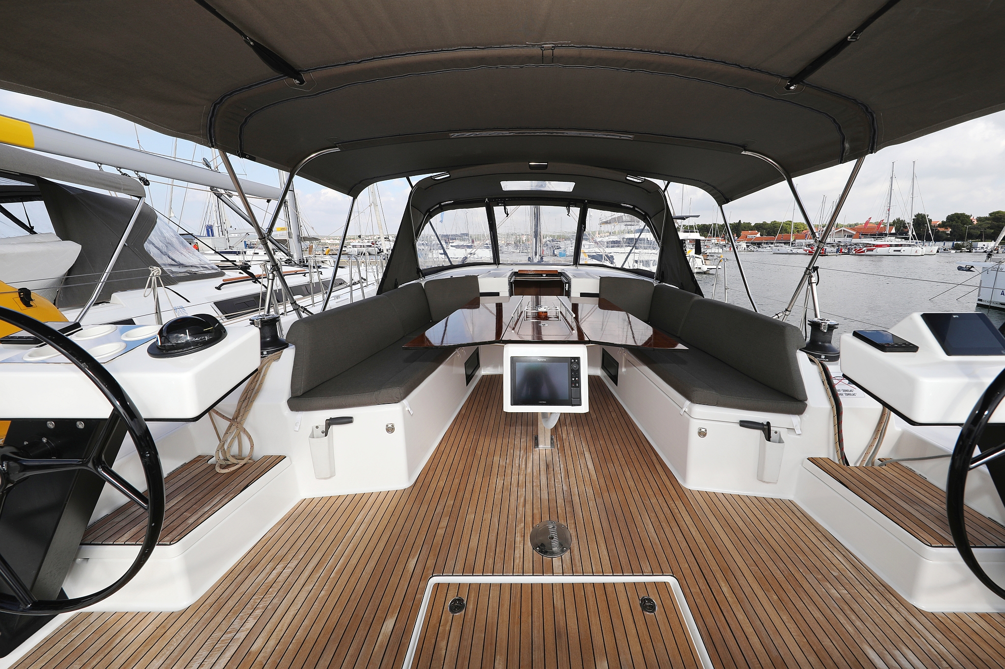 Dufour 470 - 3 cab. — photo 4