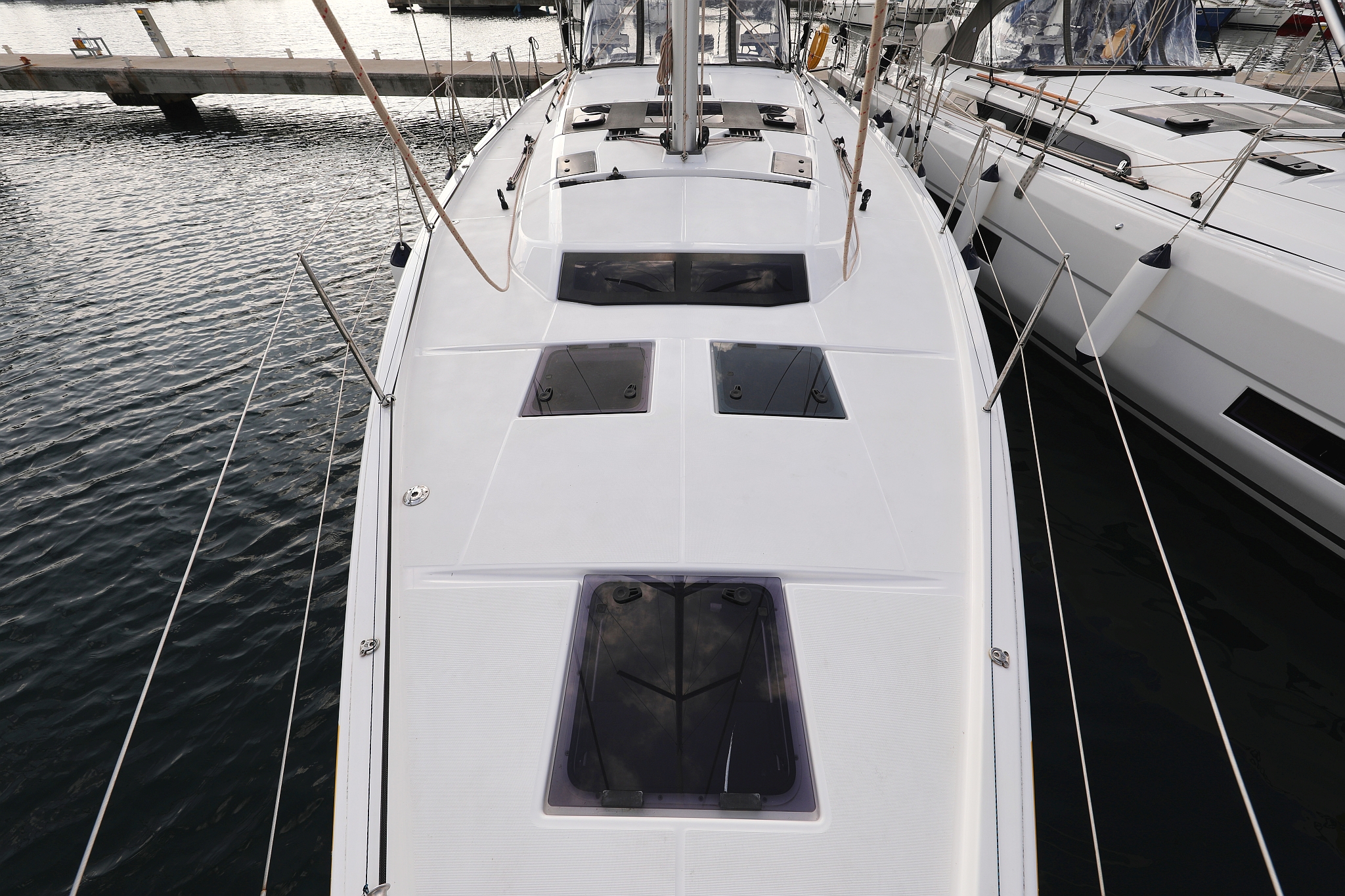 Dufour 470 - 3 cab. — photo 11