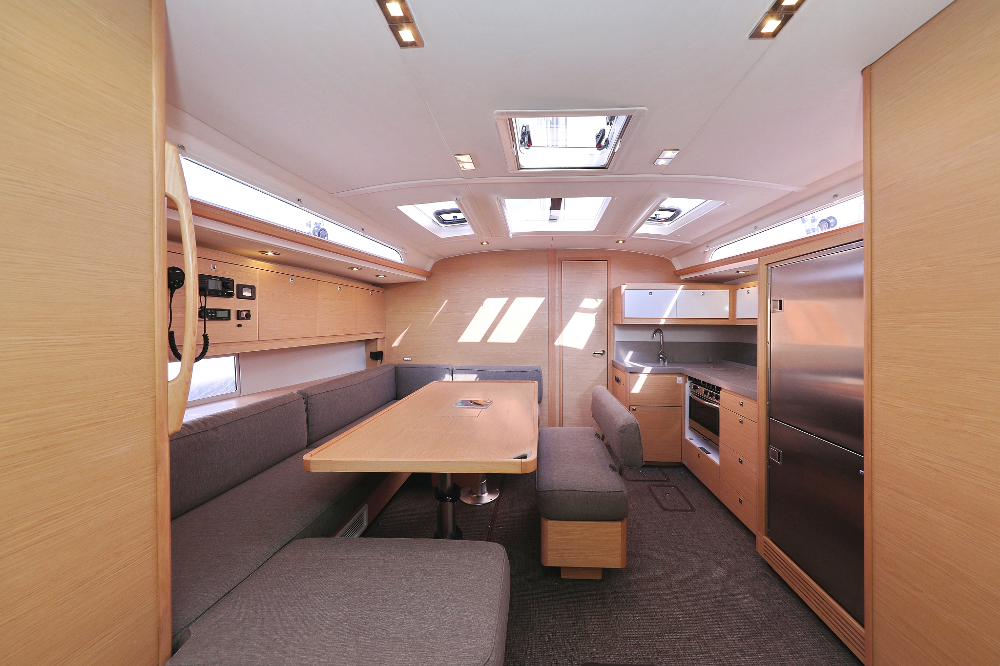Dufour 470 - 3 cab. — photo 13