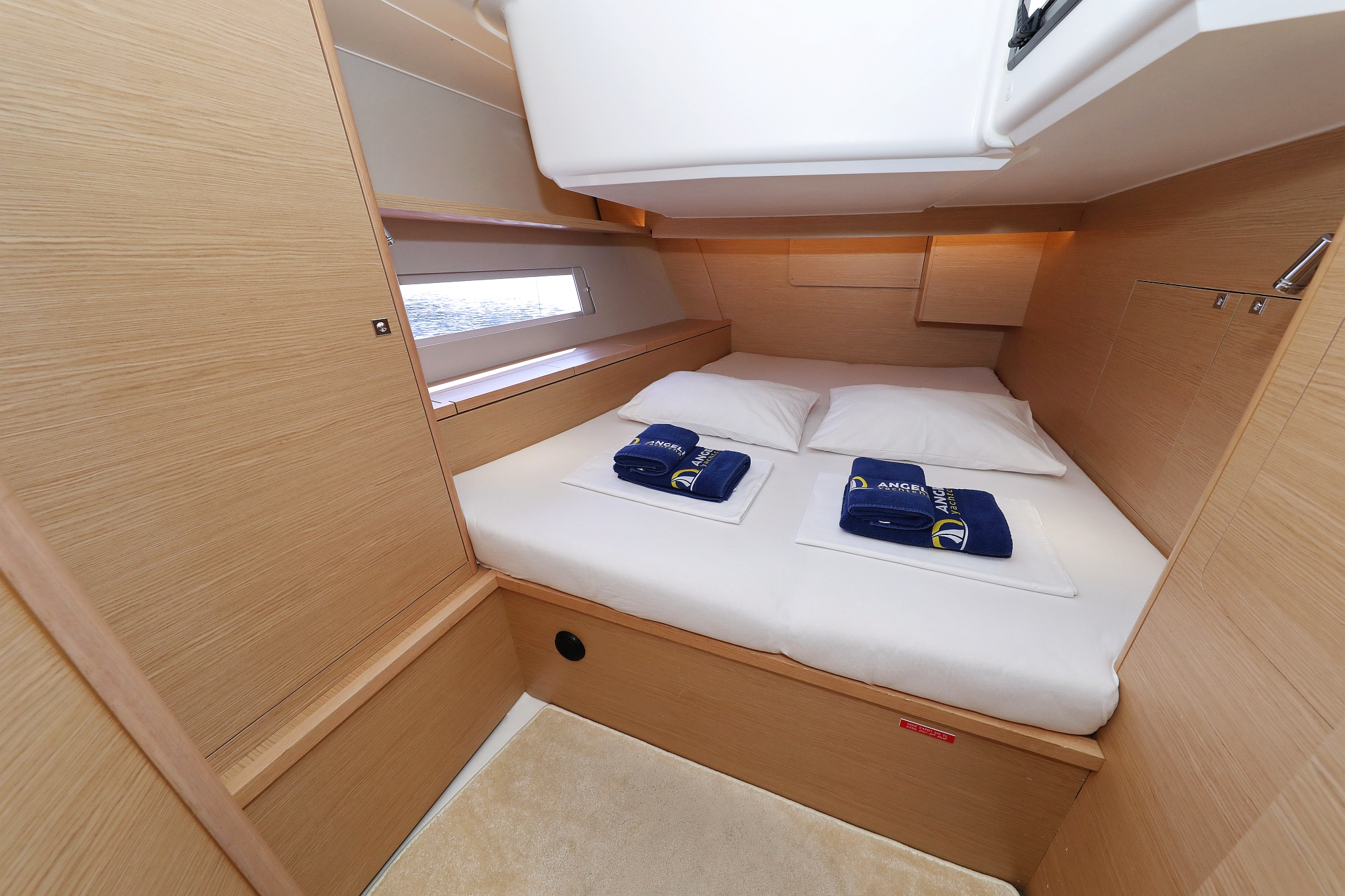Dufour 470 - 3 cab. — photo 28