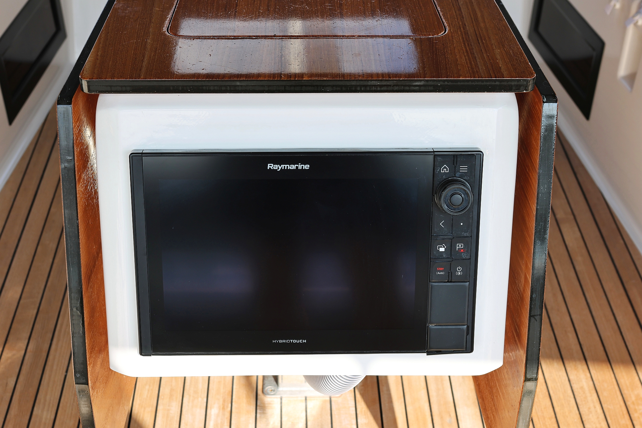 Dufour 470 - 3 cab. — photo 48
