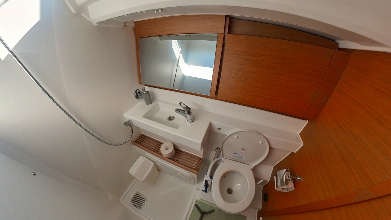 Sun Odyssey 440 - 4 cab. — photo 6