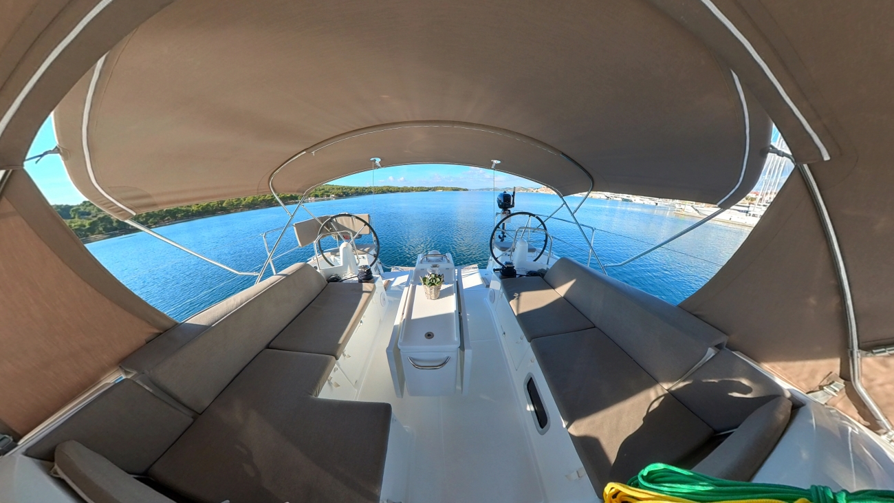 Sun Odyssey 440 - 4 cab. — photo 10