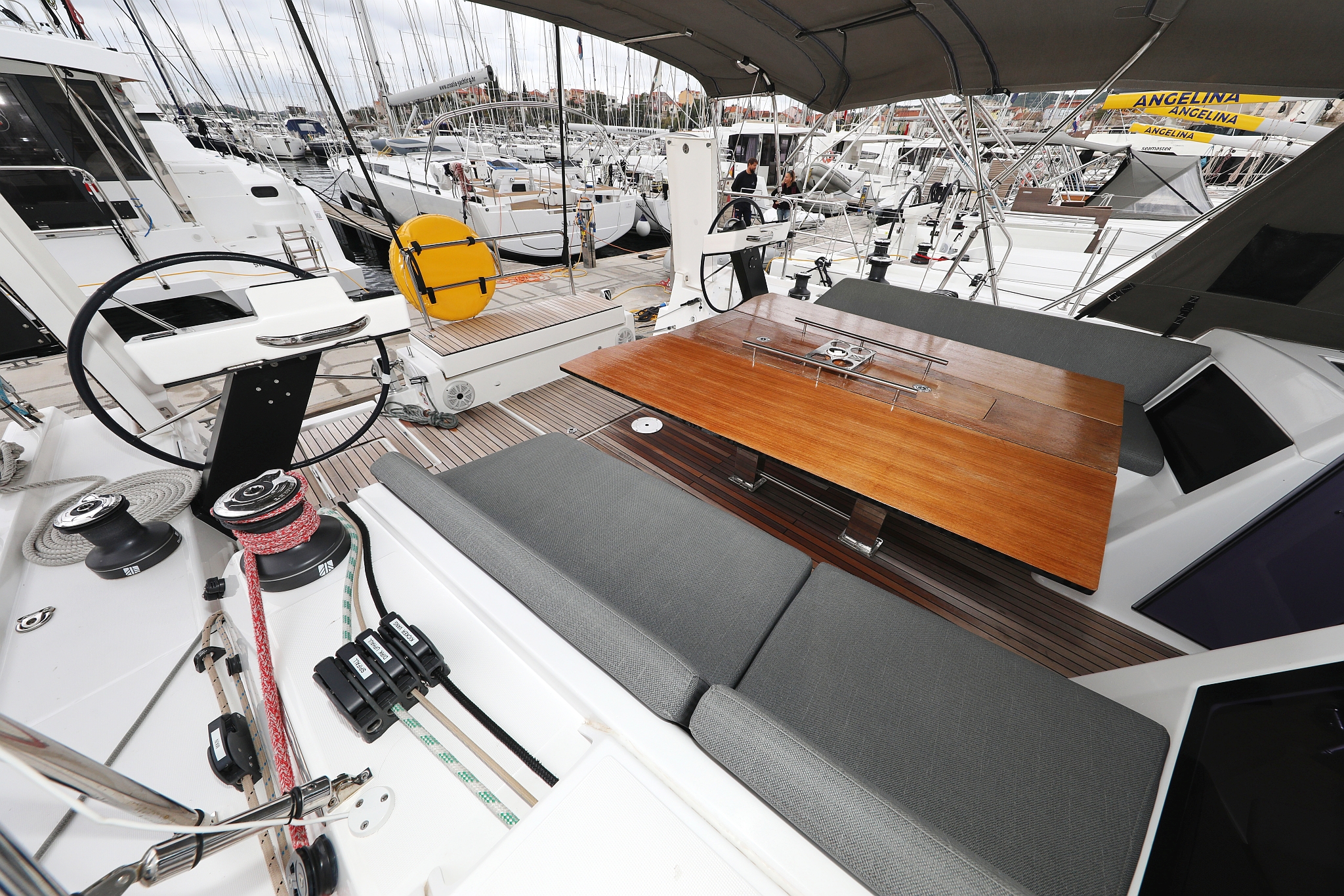 Dufour 470 - 5 cab. — photo 7