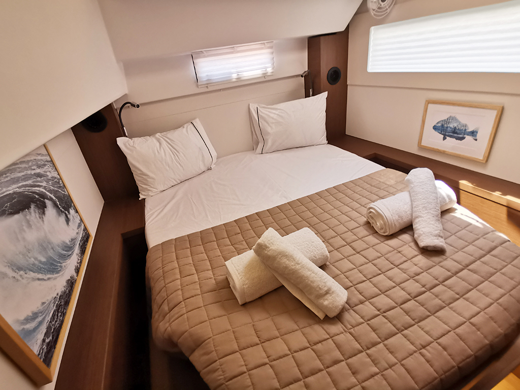 Lagoon 46 - 4 + 2 cab. — photo 23