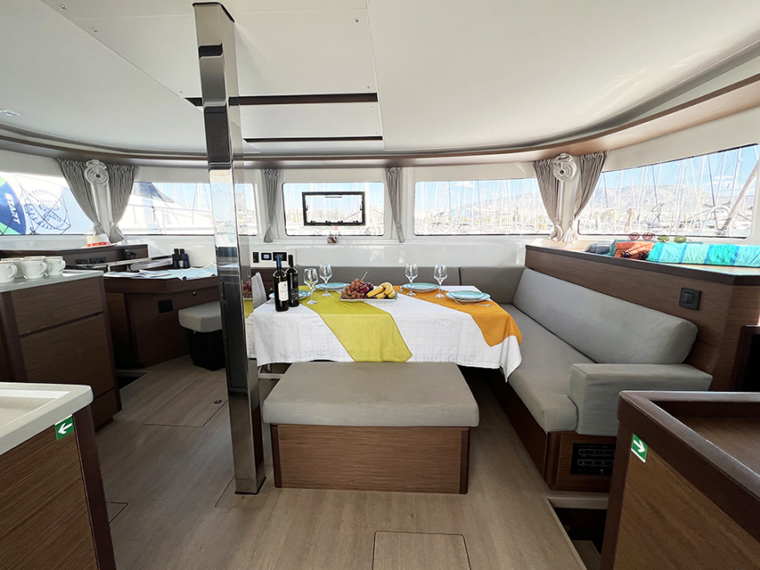 Lagoon 46 - 4 + 2 cab. — photo 4