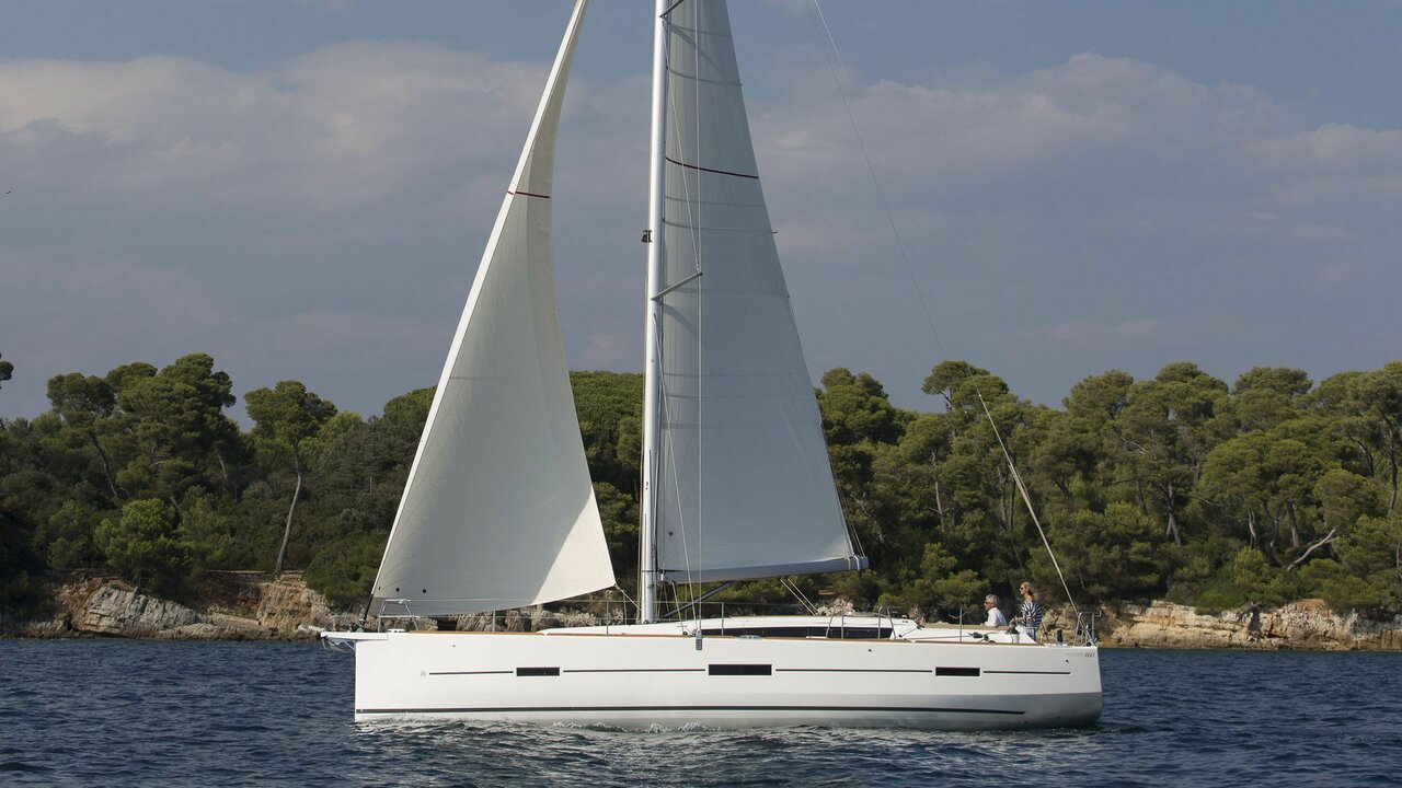 Dufour 460 GL — photo 10