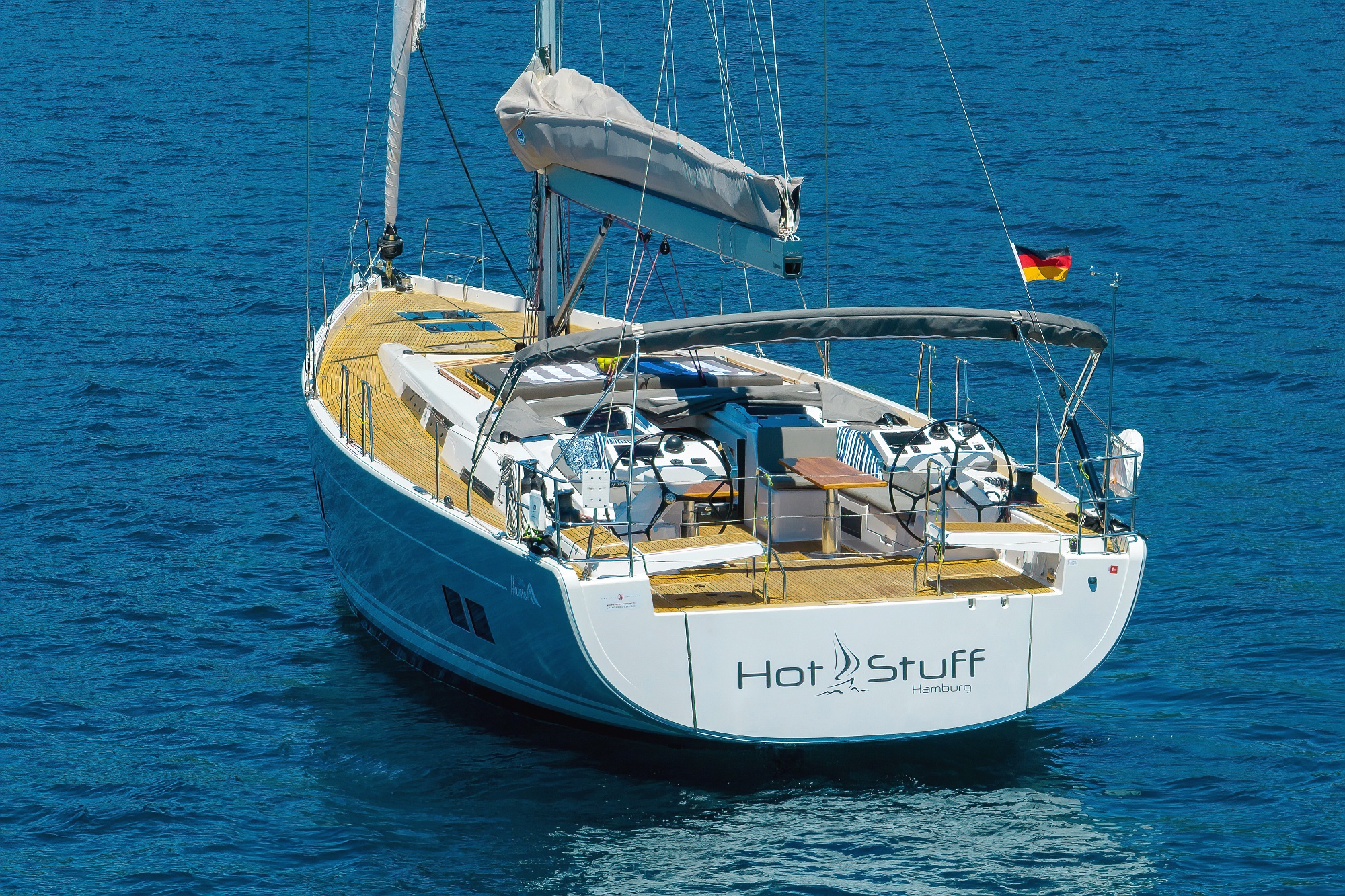 Hanse 588 - 5 + 1 cab. — photo 4
