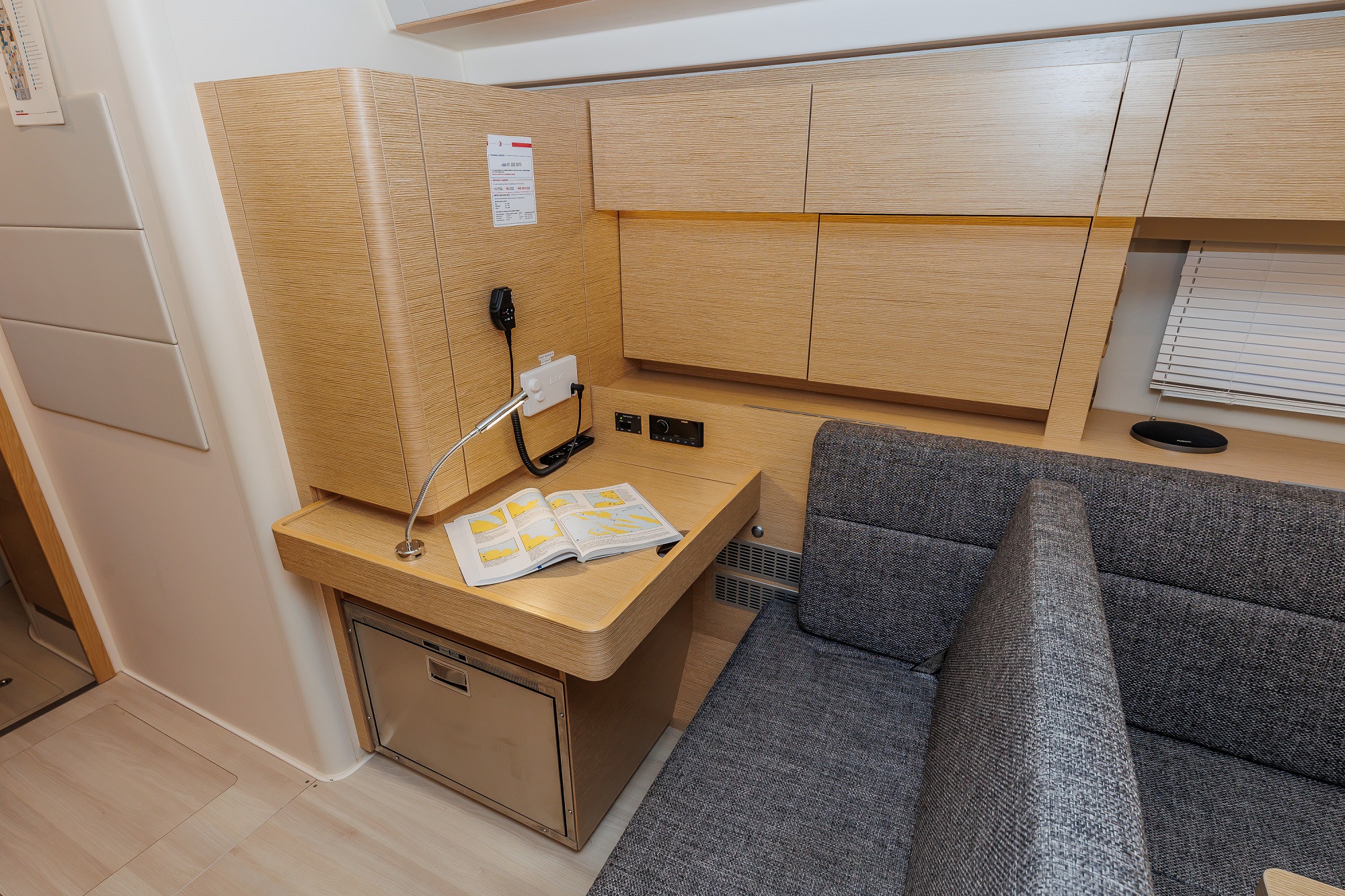 Hanse 588 - 4 + 1 cab. — photo 15