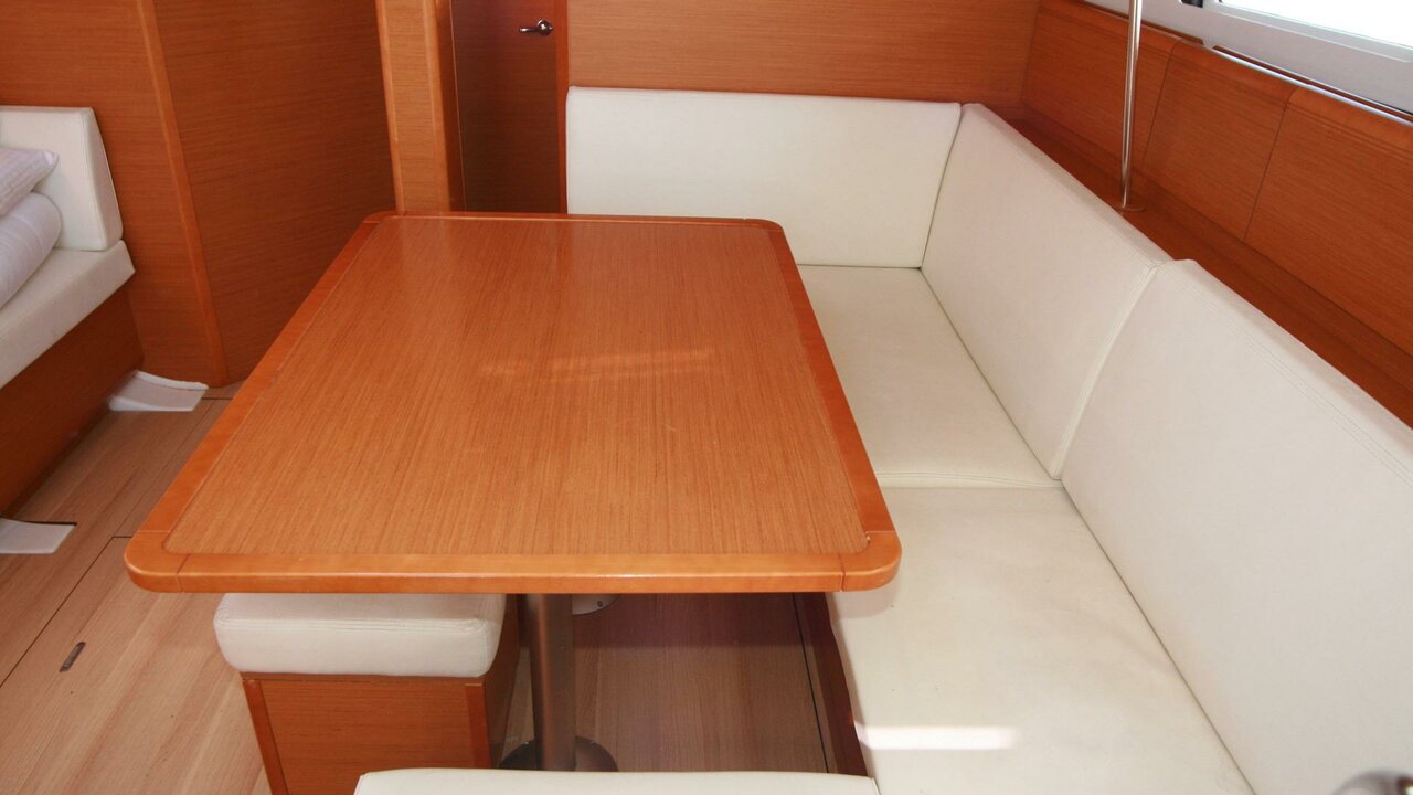 Sun Odyssey 439 — photo 11
