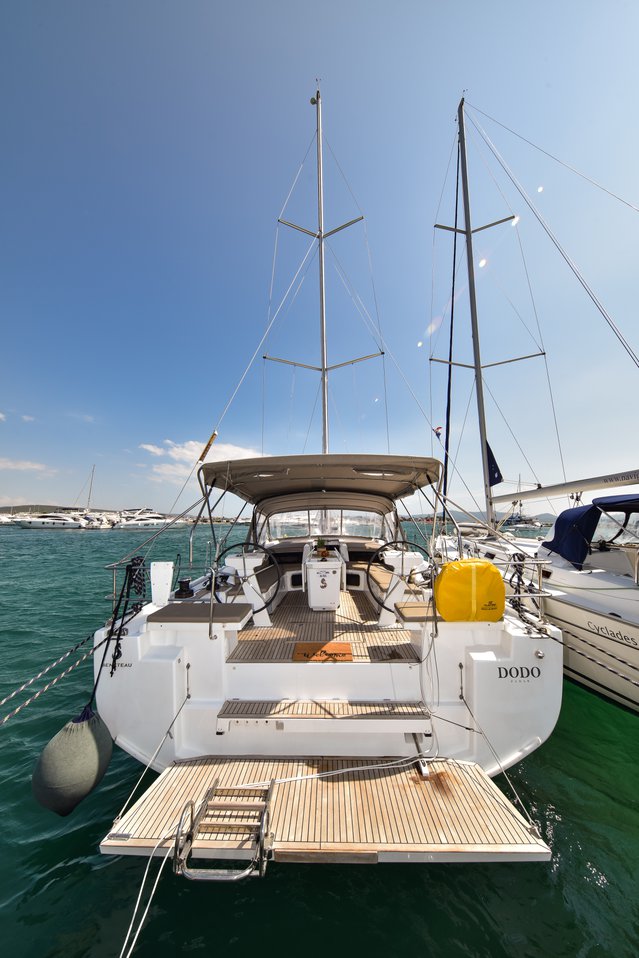 Oceanis 51.1 OW - 3 cab — photo 3
