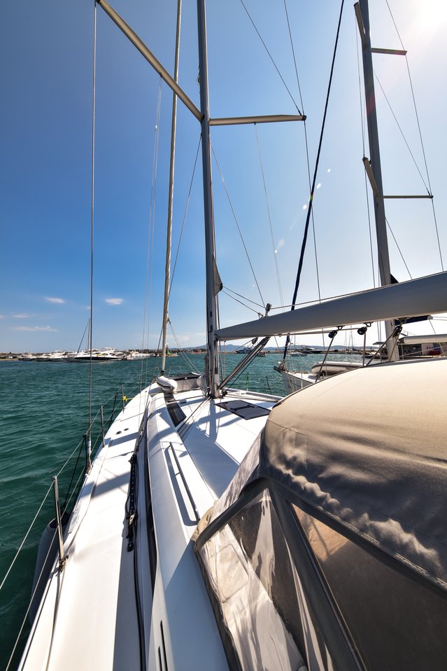 Oceanis 51.1 OW - 3 cab — photo 12