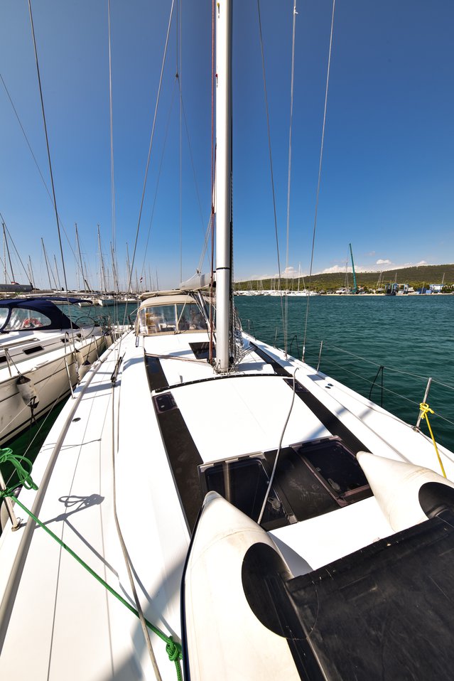 Oceanis 51.1 OW - 3 cab — photo 17