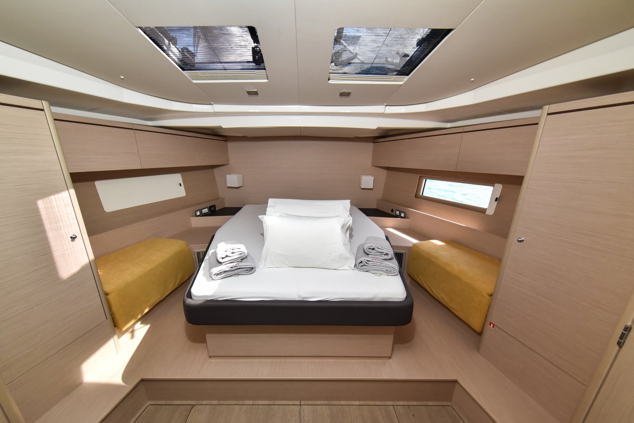 Oceanis 51.1 OW - 3 cab — photo 28