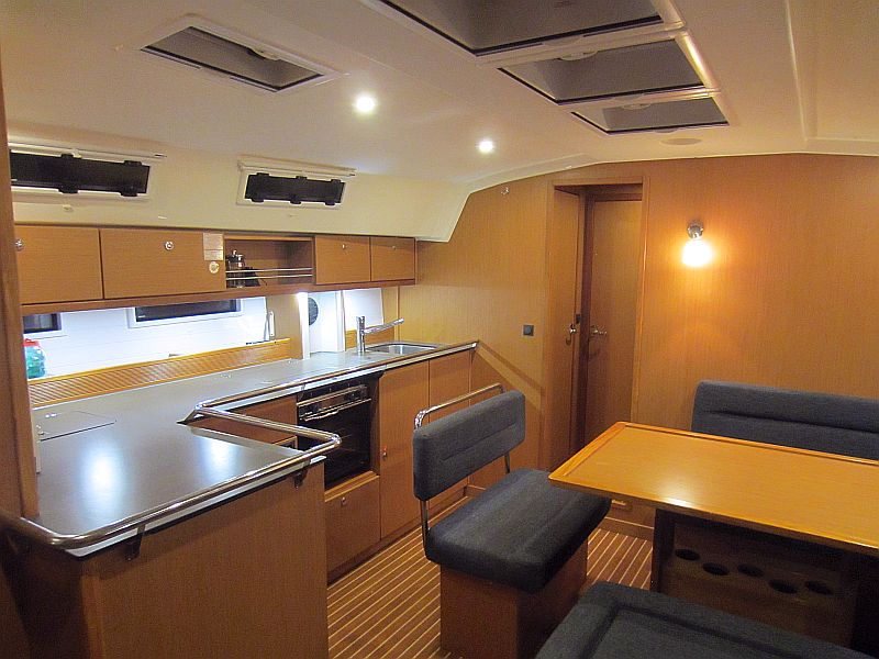 Bavaria Cruiser 45 - 4 cab. — photo 9