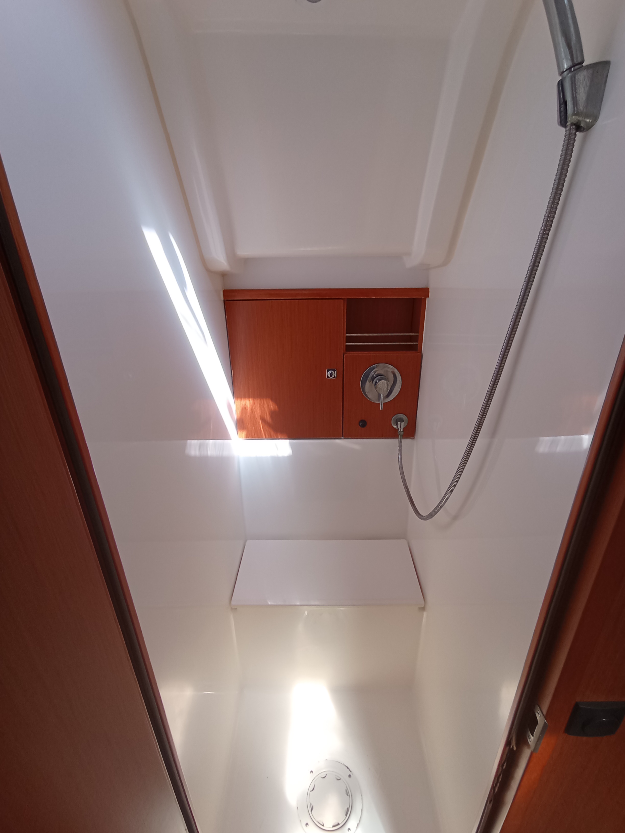 Bavaria Cruiser 51 — photo 13