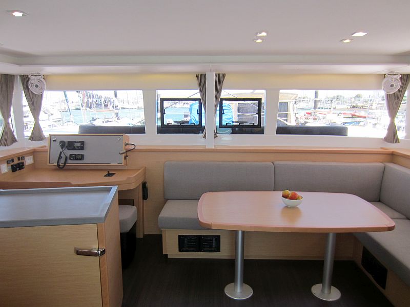 Lagoon 450 - 4 + 2 cab. — photo 17