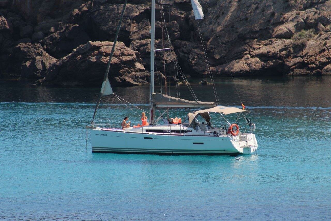Sun Odyssey 379 — photo 4