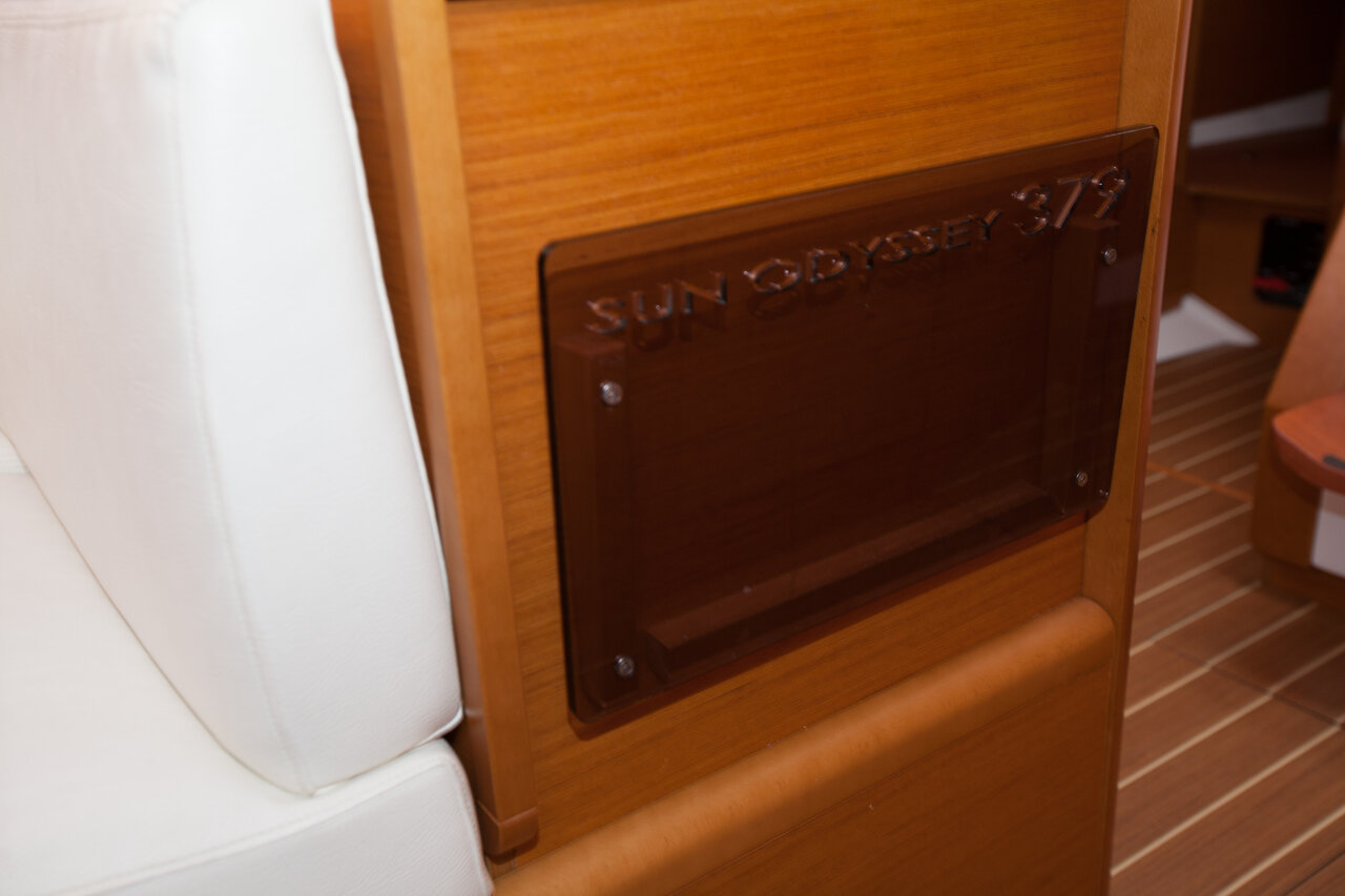 Sun Odyssey 379 — photo 8