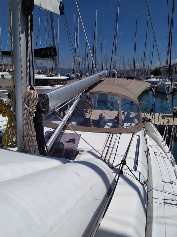 Sun Odyssey 380 - 3 cab. — photo 7