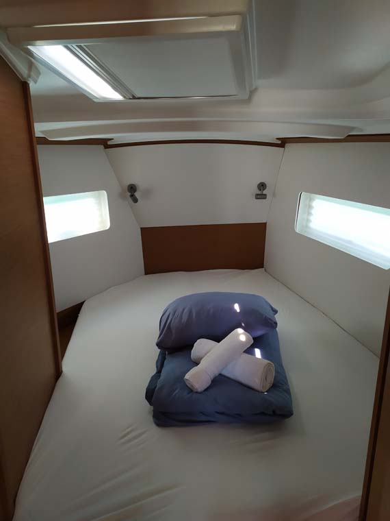 Sun Odyssey 380 - 3 cab. — photo 14