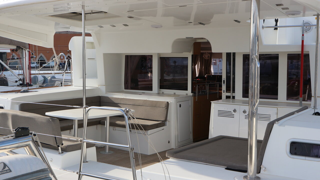 Lagoon 450 - 4 + 2 cab. — photo 6