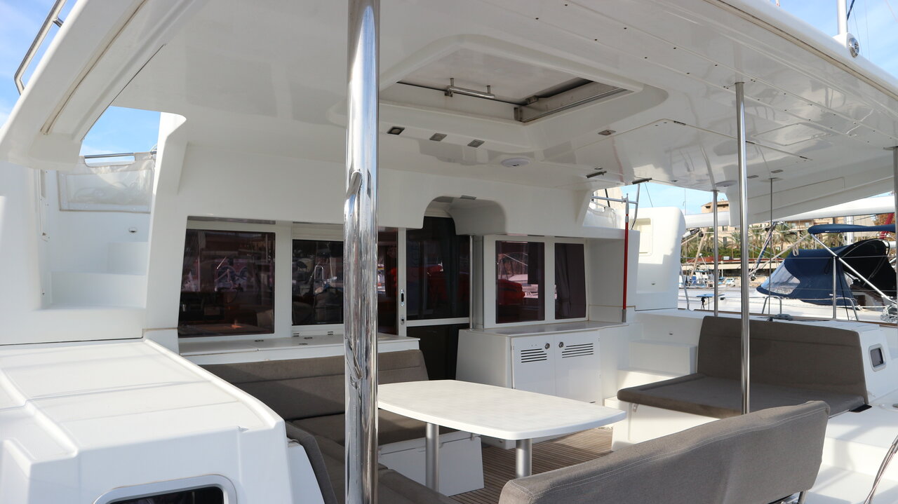 Lagoon 450 - 4 + 2 cab. — photo 9