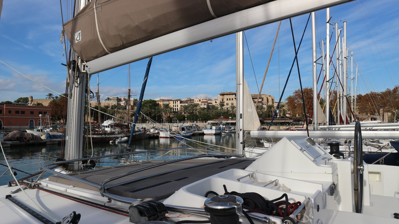 Lagoon 450 - 4 + 2 cab. — photo 12