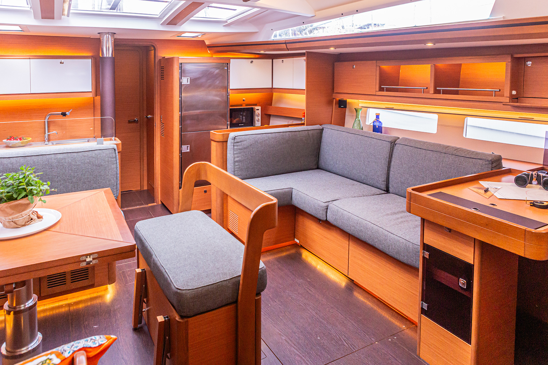 Dufour 56 Exclusive - 4 + 1 cab. — photo 6