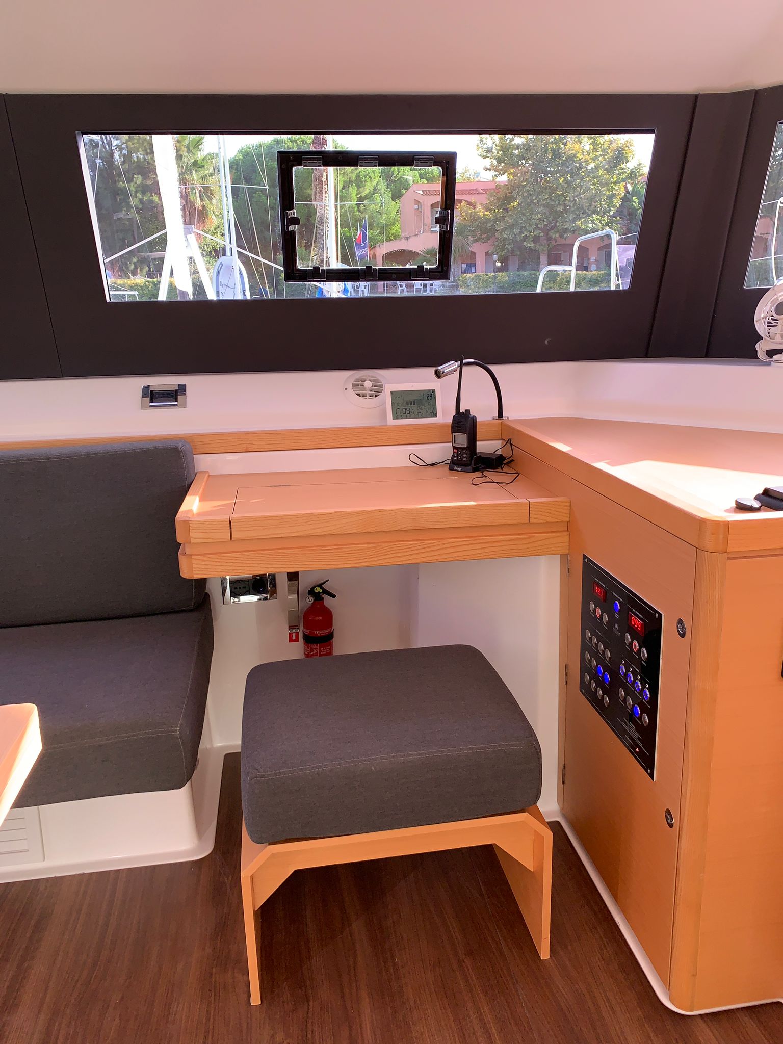 Dufour 48 Catamaran - 5 + 1 cab. — photo 4