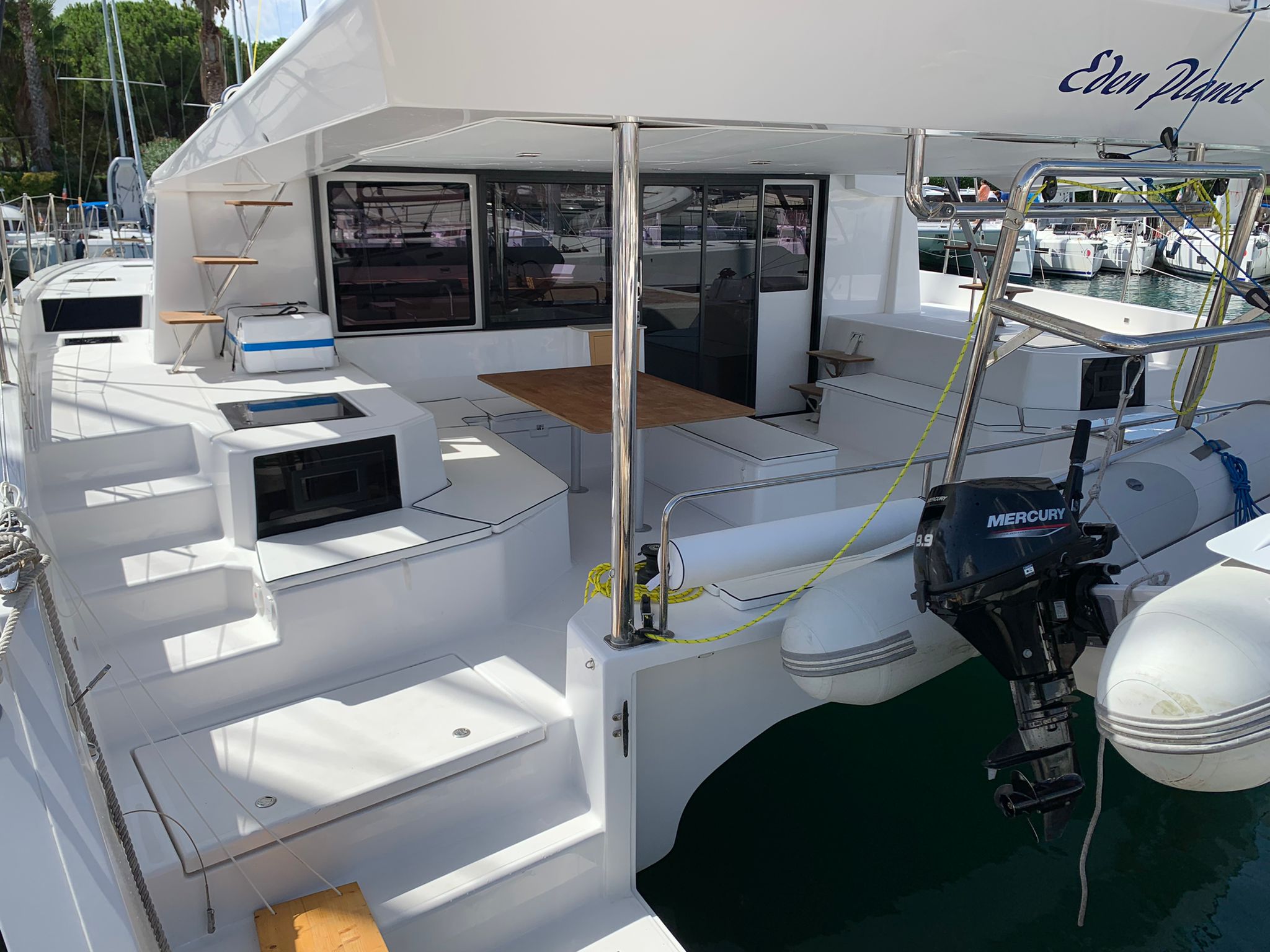 Dufour 48 Catamaran - 5 + 1 cab. — photo 13