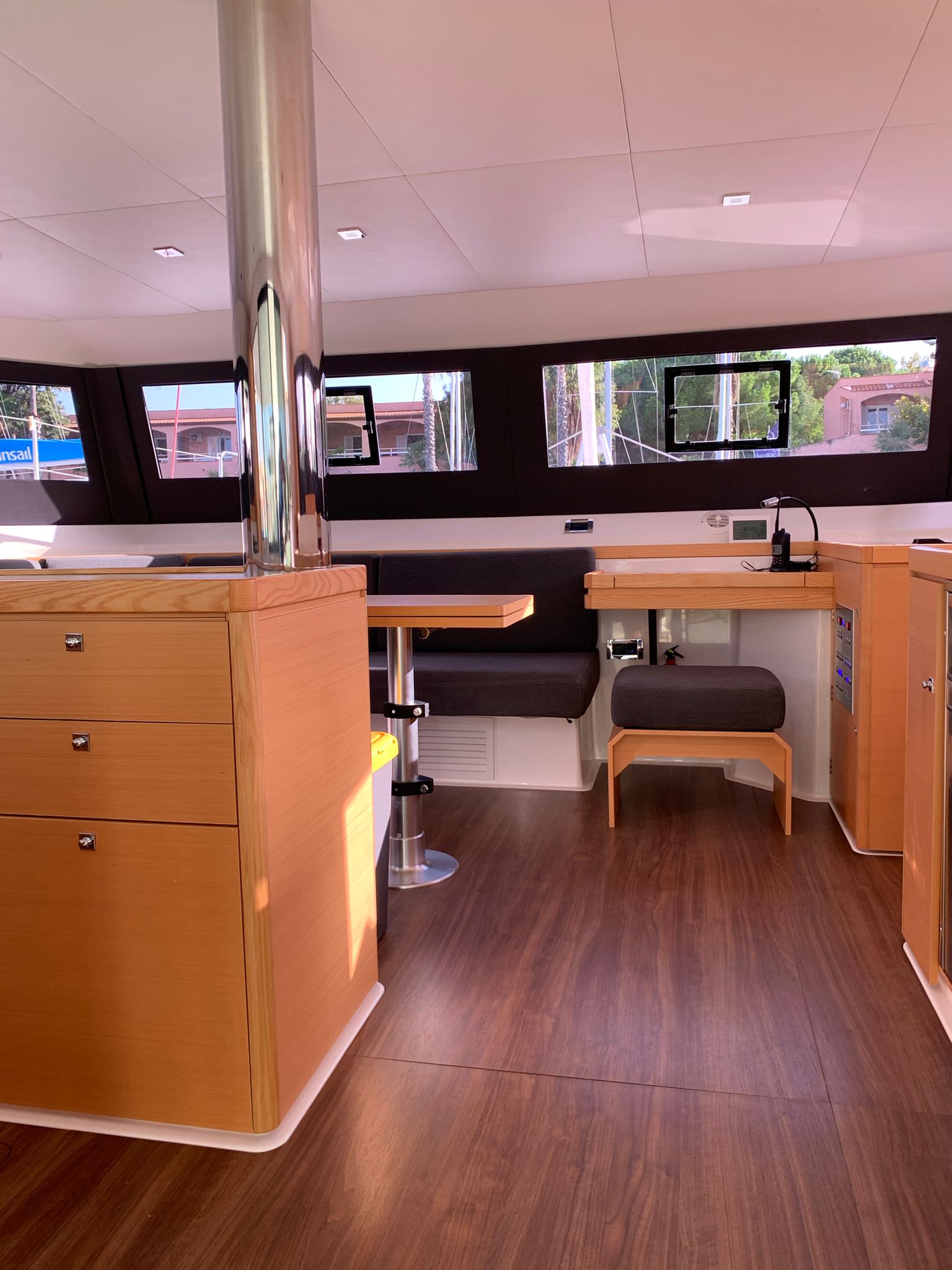 Dufour 48 Catamaran - 5 + 1 cab. — photo 6