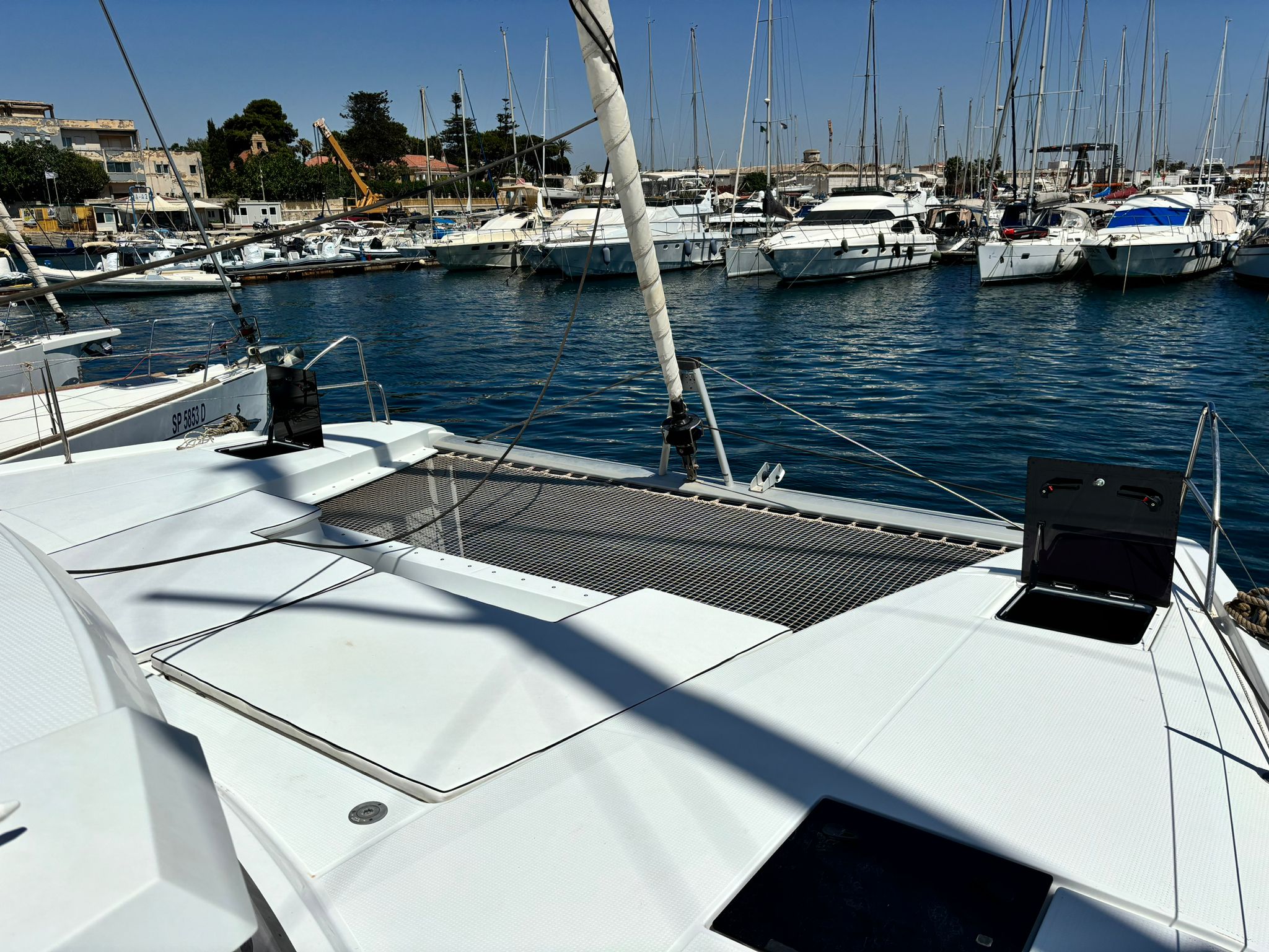 Fountaine Pajot Astrea 42 - 4 + 2 cab. — photo 9