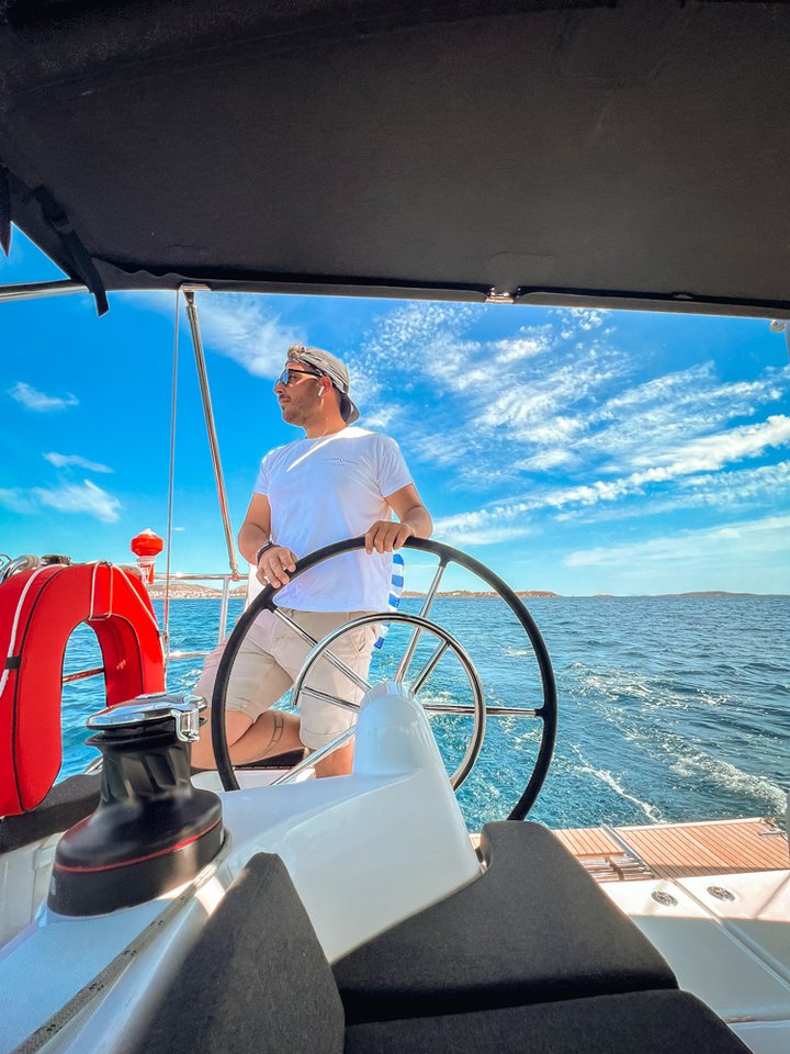 Sun Odyssey 410 - 3 cab. — photo 30
