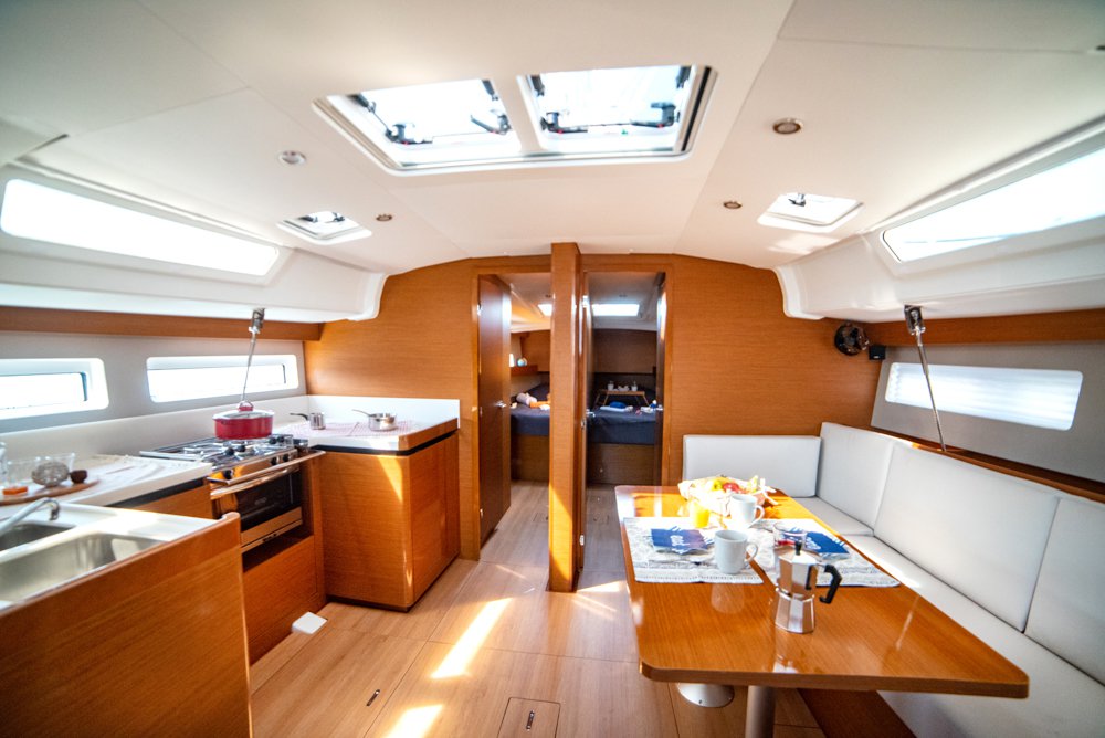Sun Odyssey 490 - 4 + 1 cab. — photo 14