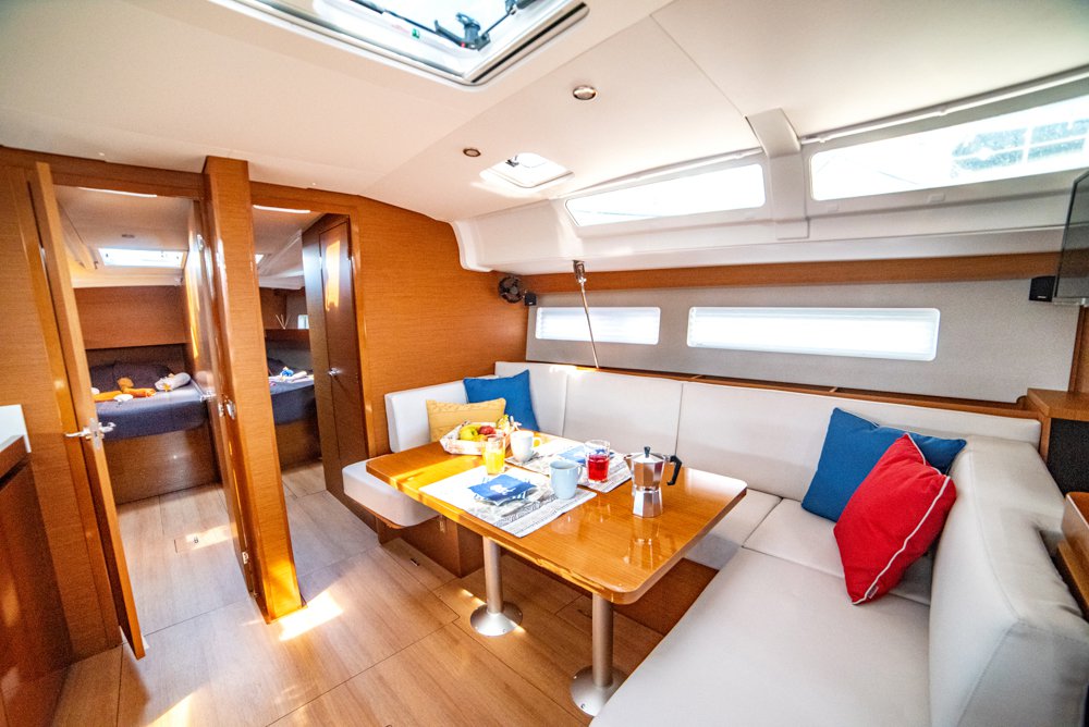 Sun Odyssey 490 - 4 + 1 cab. — photo 17