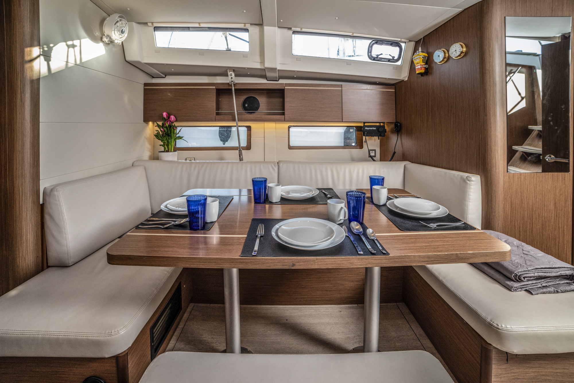Oceanis 46.1 — photo 17
